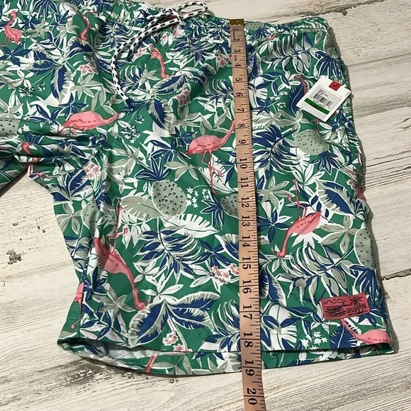 Izod Flamingo Swim Trunks Size Large NWT - Picture 11 of 11